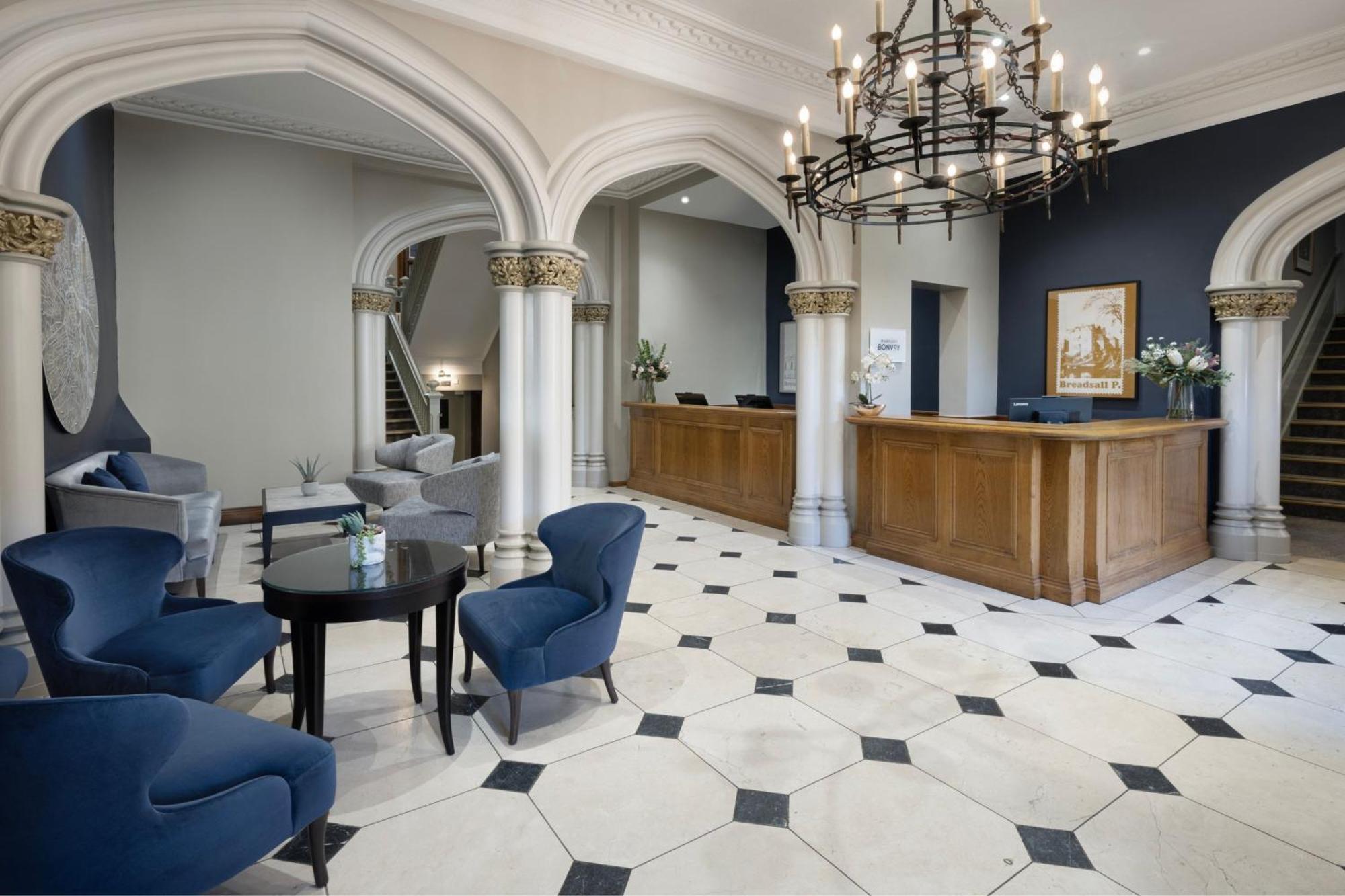 Delta Hotels By Marriott Breadsall Priory Country Club Derby Exteriör bild