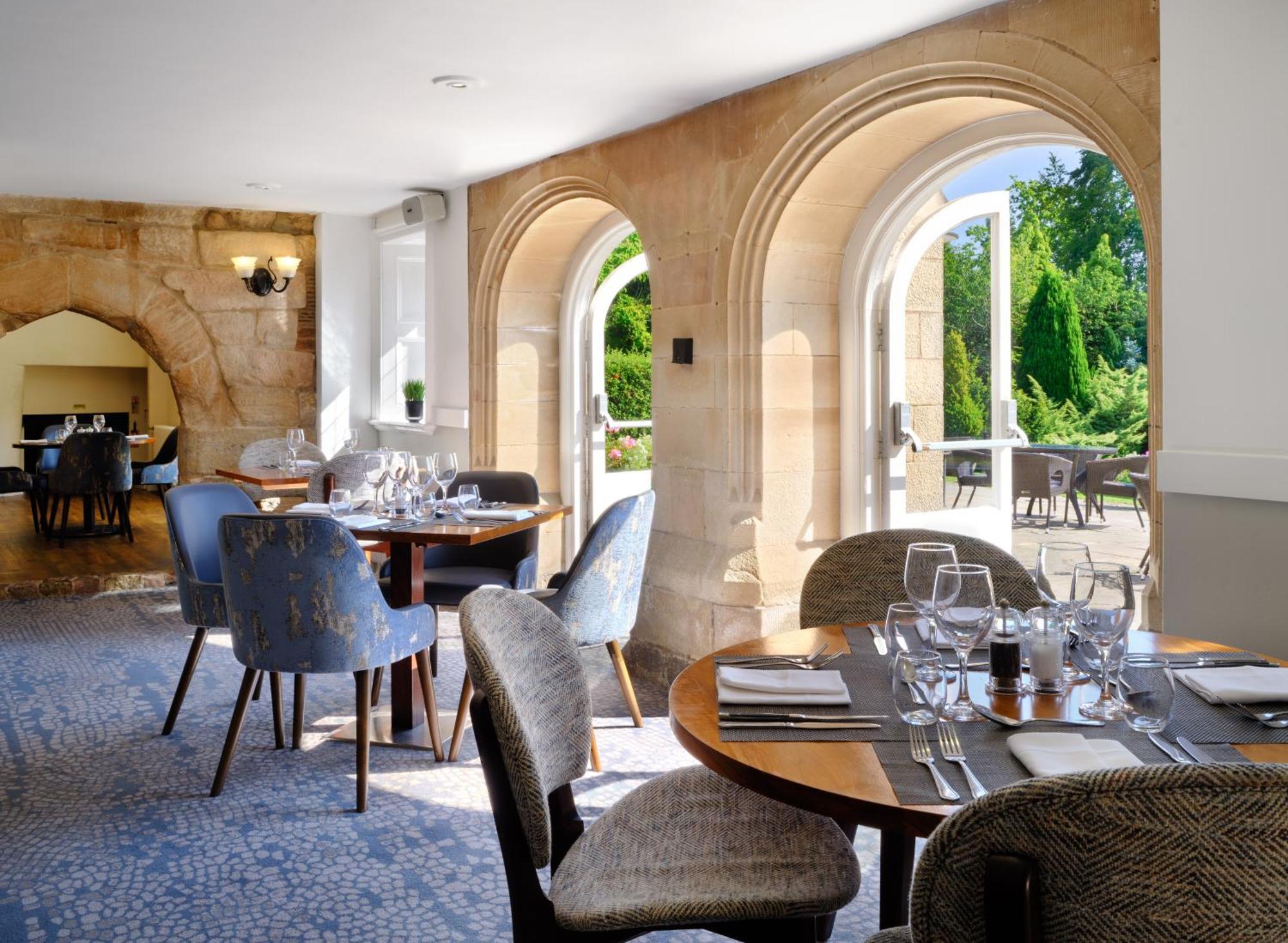 Delta Hotels By Marriott Breadsall Priory Country Club Derby Exteriör bild